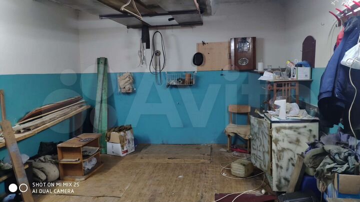 Гараж, > 30 м²