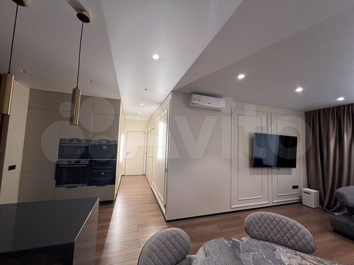 3-к. квартира, 92 м², 7/28 эт.