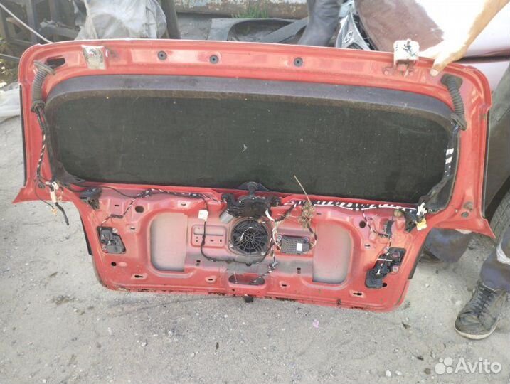 Крышка багажника задняя Volkswagen Golf