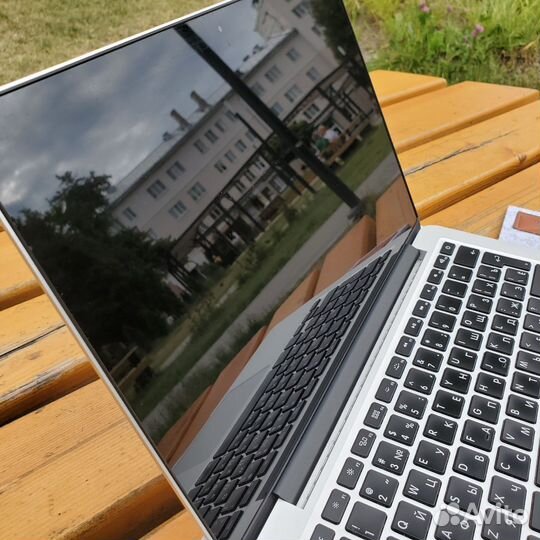 Apple MacBook Pro 13 2015 8/128gb