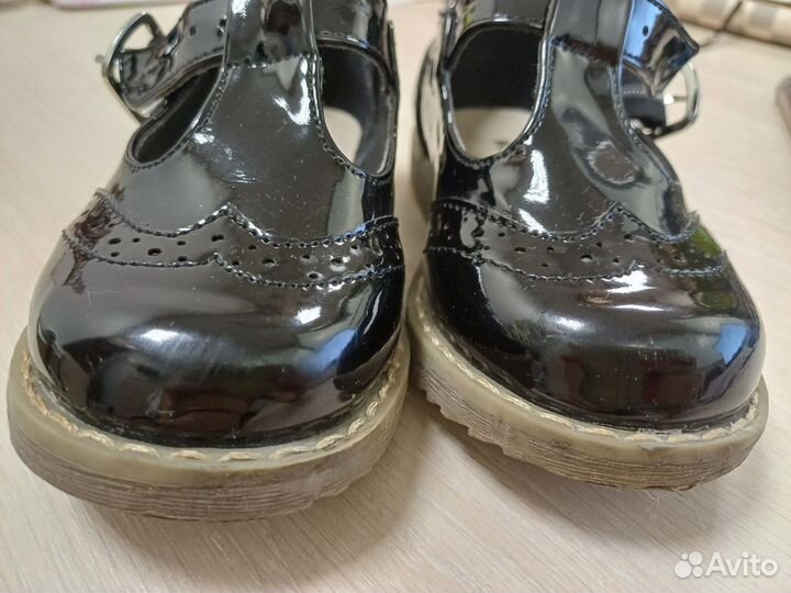 Туфли кожаные лакированные Kiabi