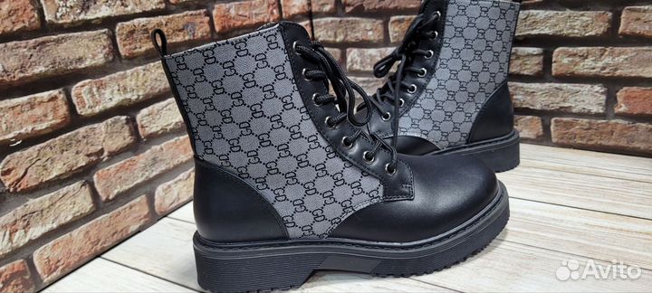 Ботинки для девочки 34 р