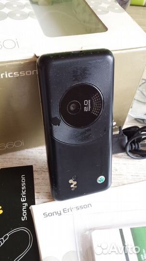 Sony Ericsson W660i