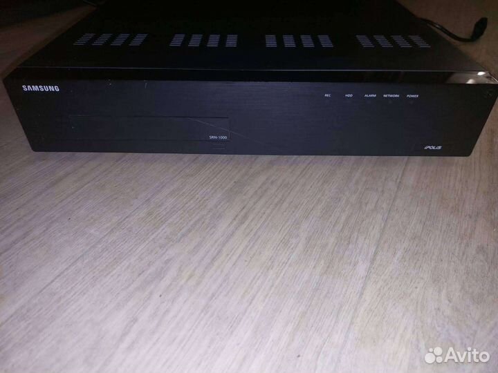 Сетевой видеорегистратор Samsung SRN-1000P