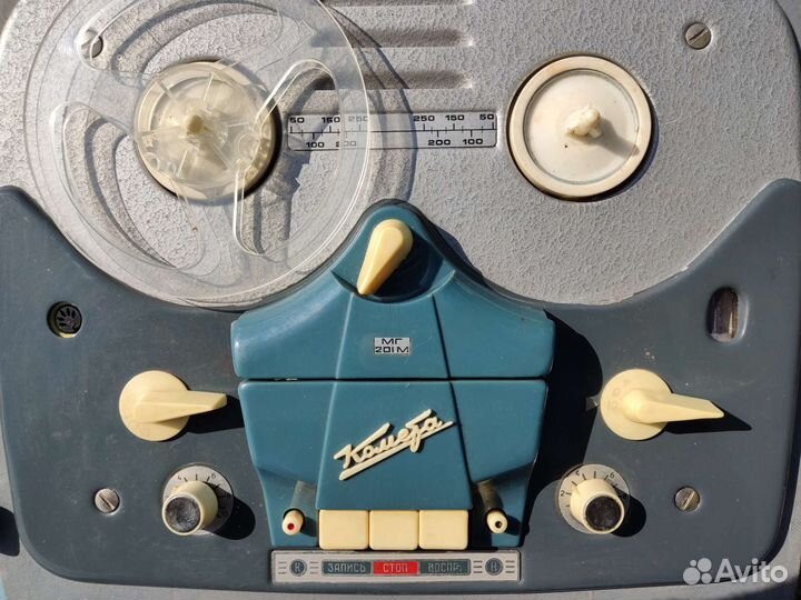 Катушечный магнитофон