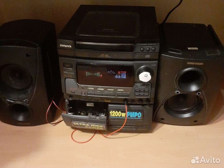 Музыкальный центр