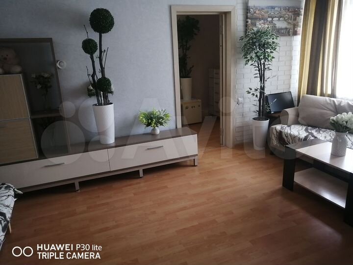 2-к. квартира, 55 м², 1/2 эт.