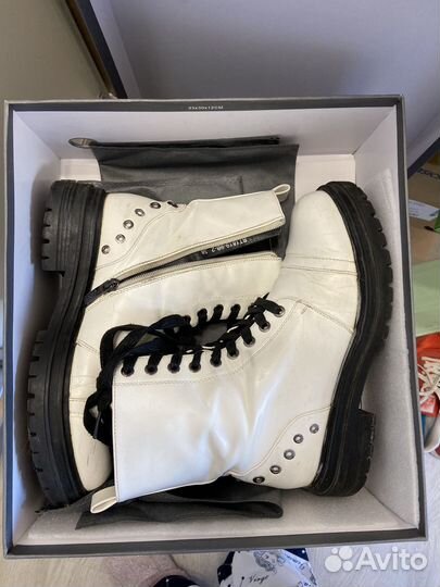 Ботинки женские