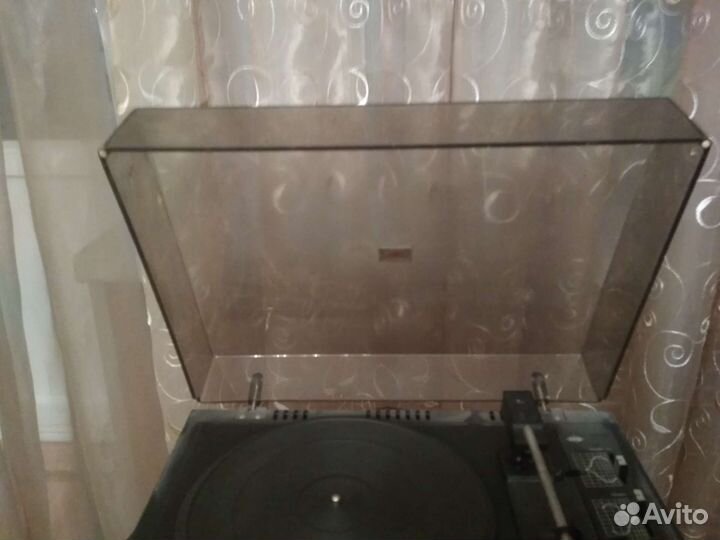 Виниловый проигрыватель радиотехника 301 (ссср)