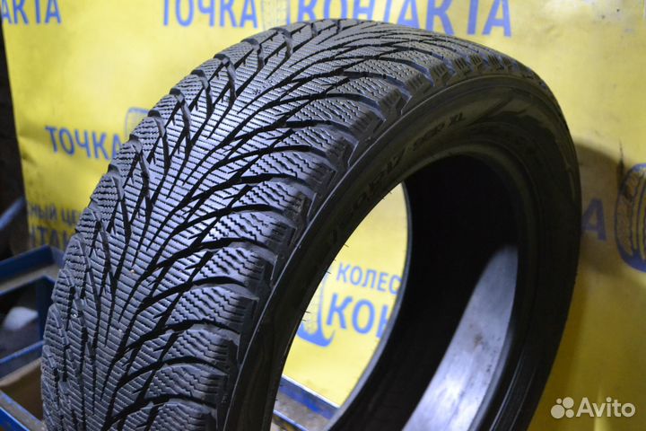 Nokian Tyres Hakkapeliitta R2 225/50 R17
