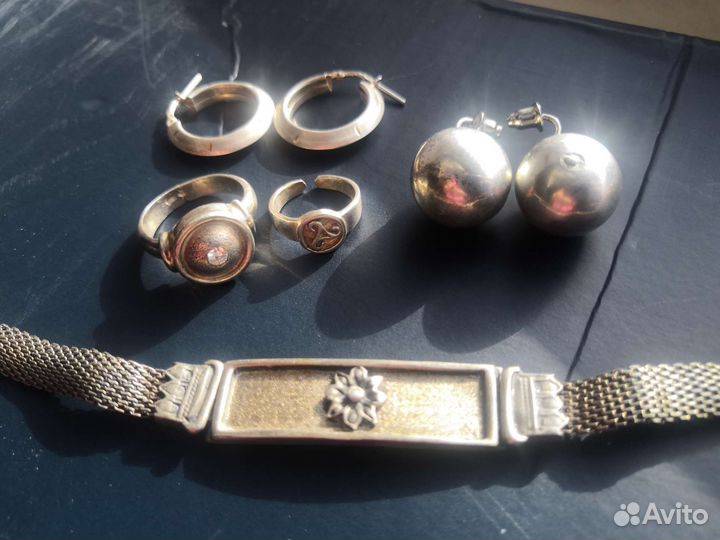 Серебряные серьги, кольца, браслет