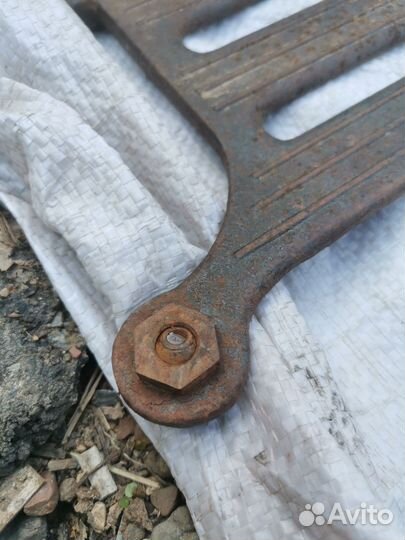 Станина швейной машины