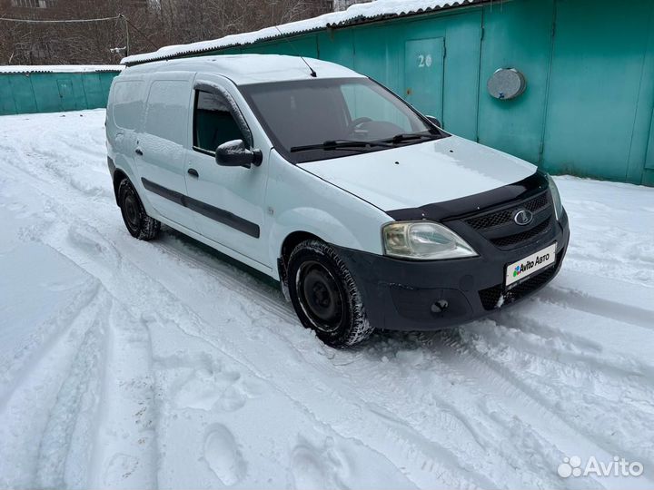 LADA Largus 1.6 МТ, 2017, 230 100 км