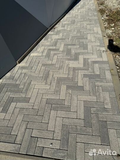 Тротуарная плитка 180/160 40мм z-4652