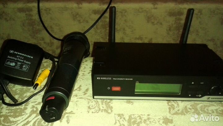 Микрофон Sennheiser(радиосистема)