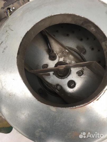 Вентилятор канальный 100 б/у