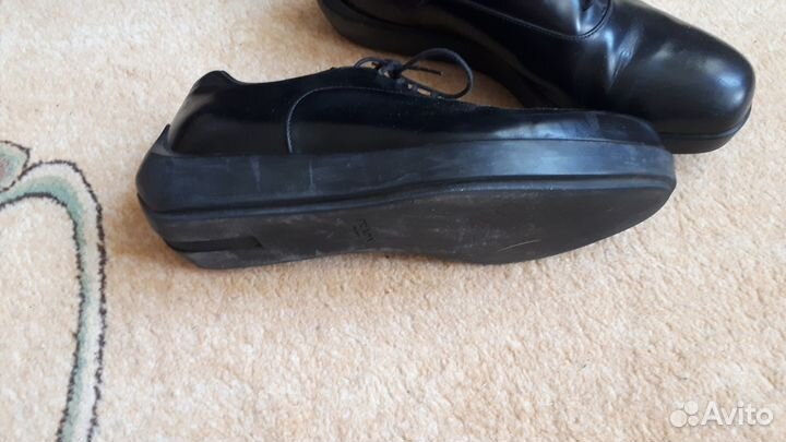 Фирменные туфли prada