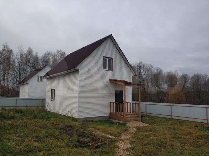 Дом 95 м² на участке 5 сот.