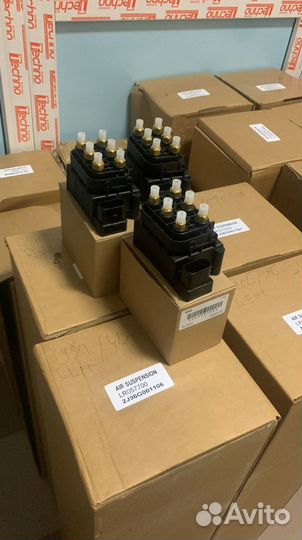 Блок клапанов Audi Q7