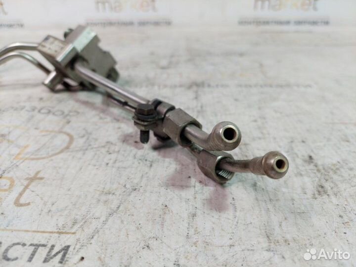 Трубка топливная Audi Q7 4.2 BAR 2008-2011