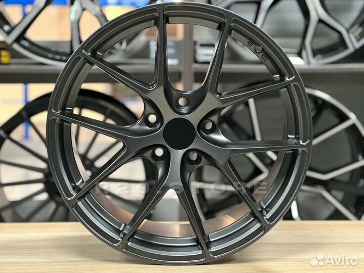 Диск литой Replica HRE P101 R18 5*114.3 Toyota