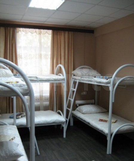 2-к. квартира, 65 м², 1/3 эт.