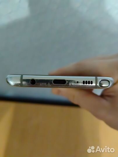 Телефон Samsung galaxy note 10 lite