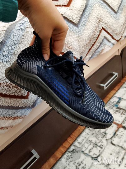 Кроссовки новые 33 р 21.5