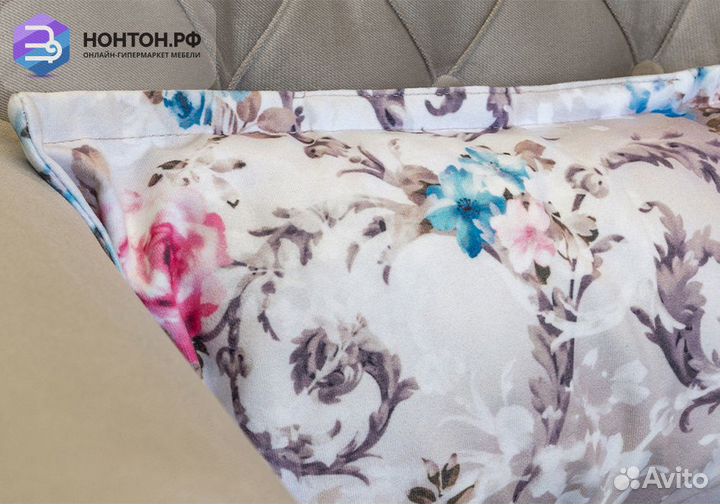 Кресло Ирис серо-бежевое / розы