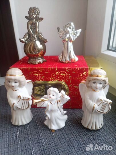 Статуэтки, фигурки