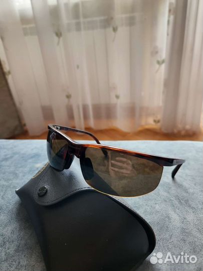 Солнцезащитные очки ray ban
