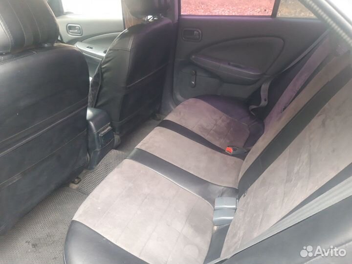 Nissan Almera Classic 1.6 МТ, 2006, 322 000 км