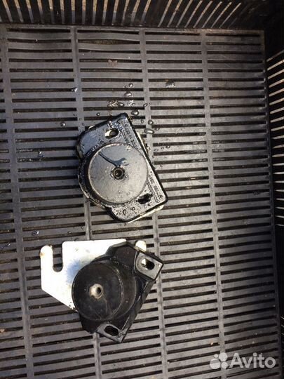 270000344,270000346 Опора двигателя BRP Sea-Doo