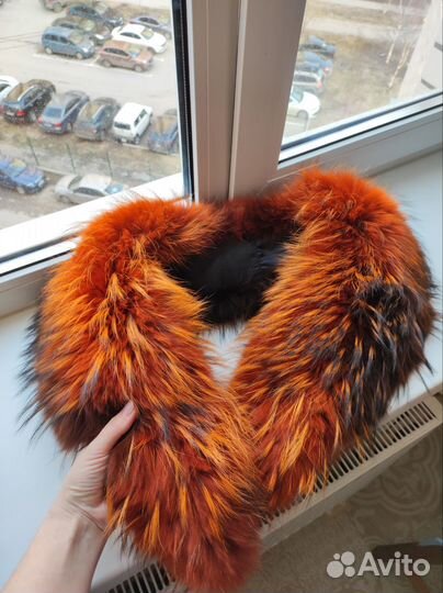 Меховой воротник енот