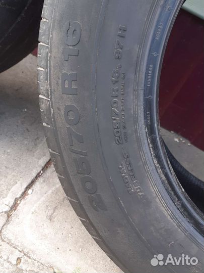 Continental ContiPremiumContact 2 205/70 R16