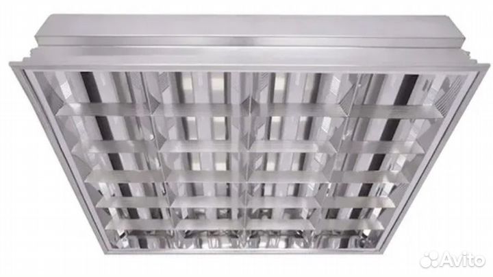 Светильник потолочный встраиваемый