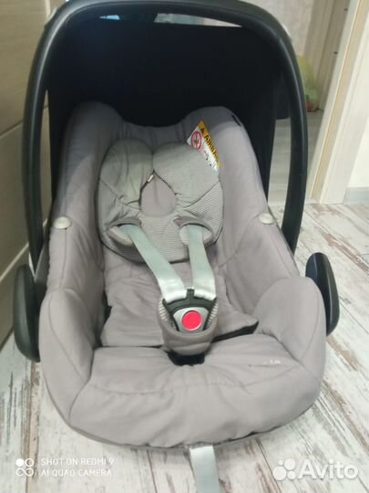 Автолюлька maxi cosi pebble с базой
