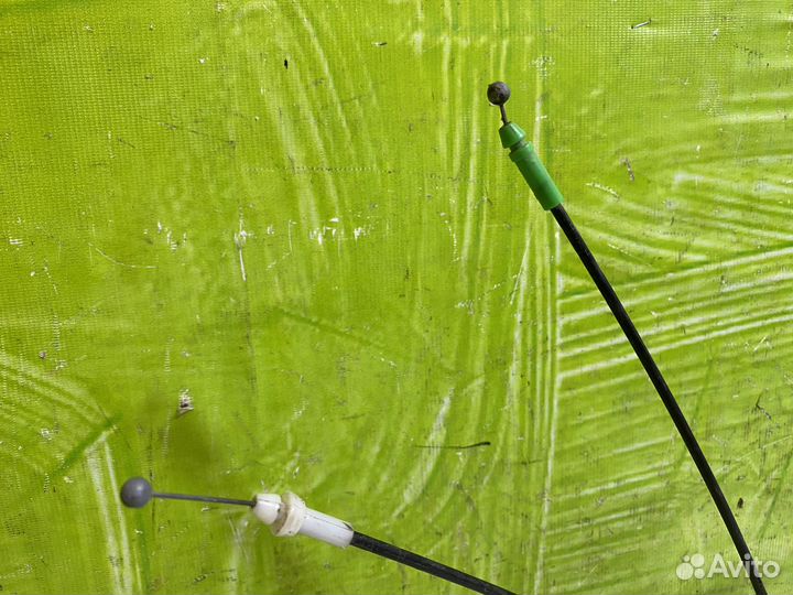 Замок двери передней левой Toyota Corolla E150