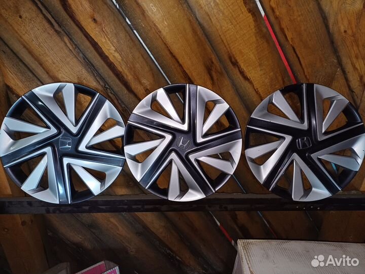 3 колпака R15