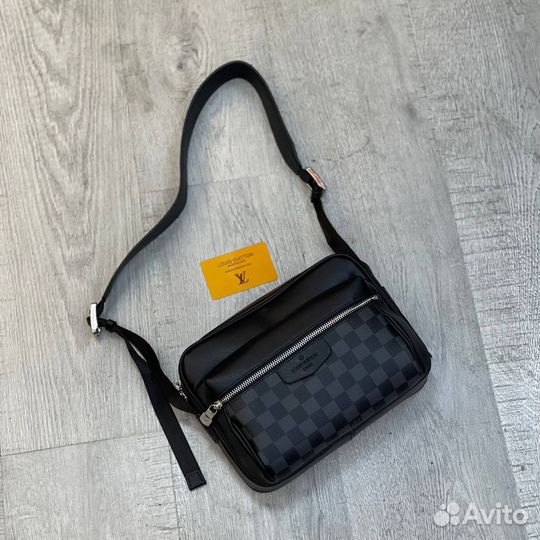Мужская сумка LV
