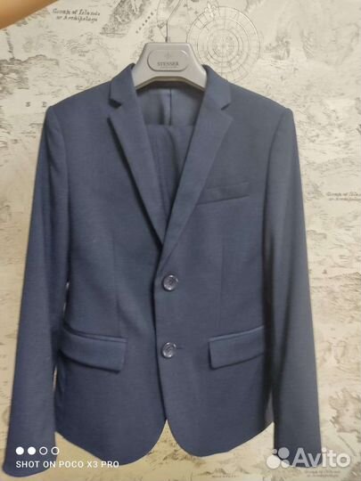 Костюм школьный