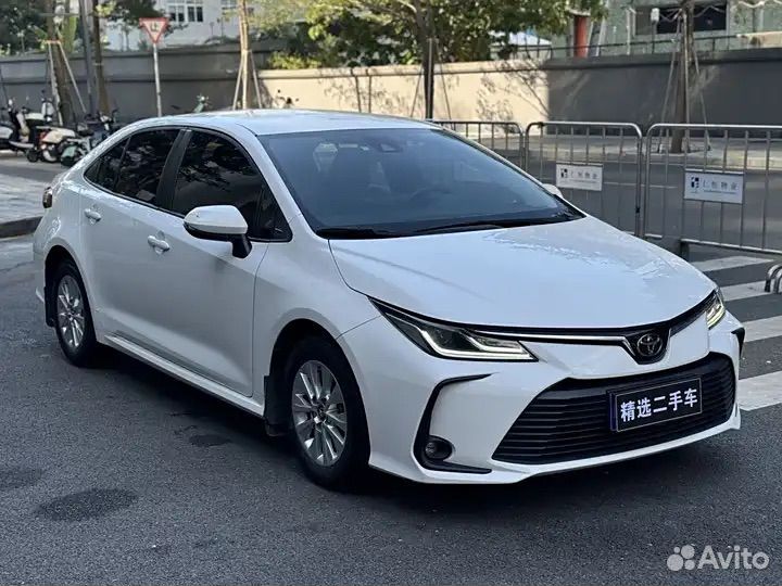 Toyota Corolla 1.5 CVT, 2021, 37 000 км