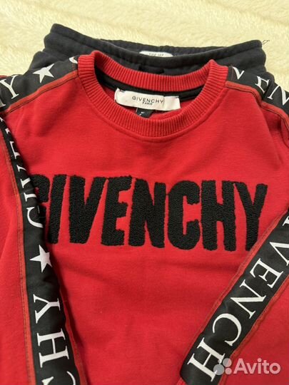 Толстовка и штаны спортивного типа