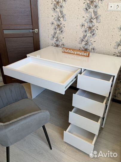 Стол компьютерный белый глянец, стол письменный
