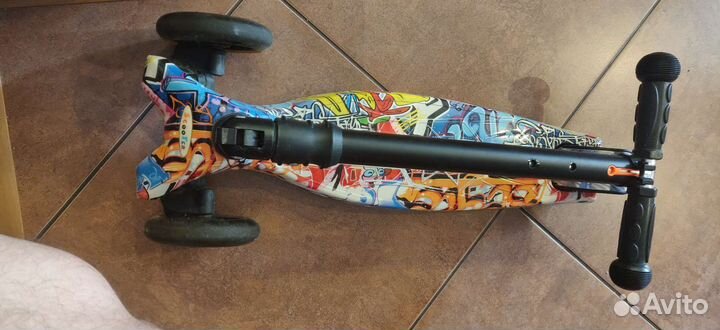 Самокат детский трехколесный складной