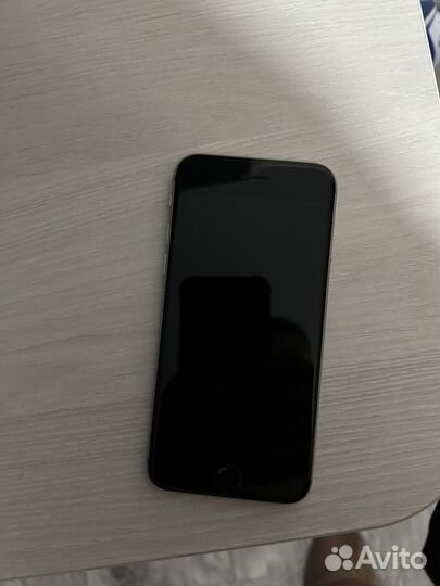 iPhone 6S, 16 ГБ