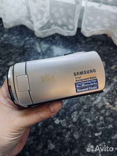 Видеокамера Samsung Hyper DIS 65X Intelli-Zoom