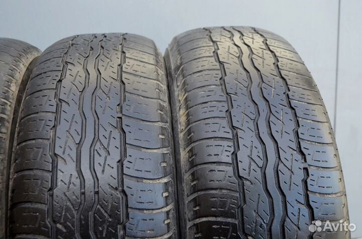 Bridgestone Dueler H/T D687 225/65 R17