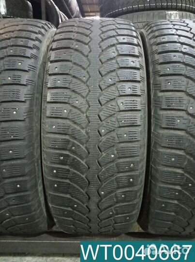 Bridgestone Blizzak Spike-01 215/60 R16 95T