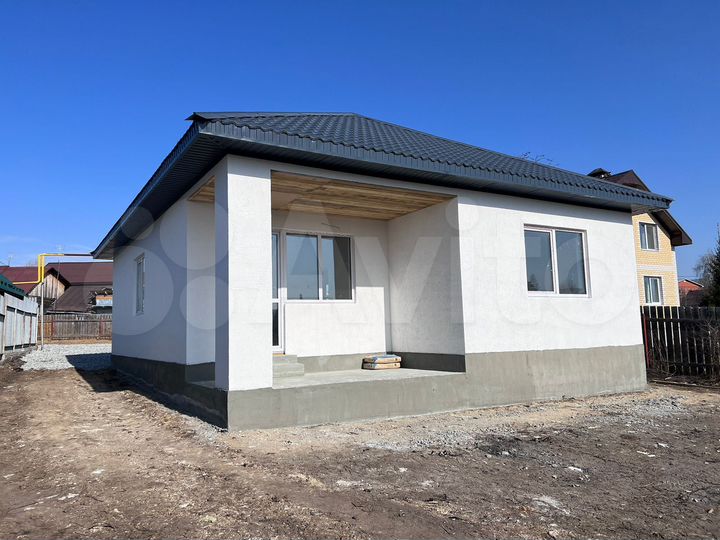 Коттедж 96 м² на участке 12 сот.